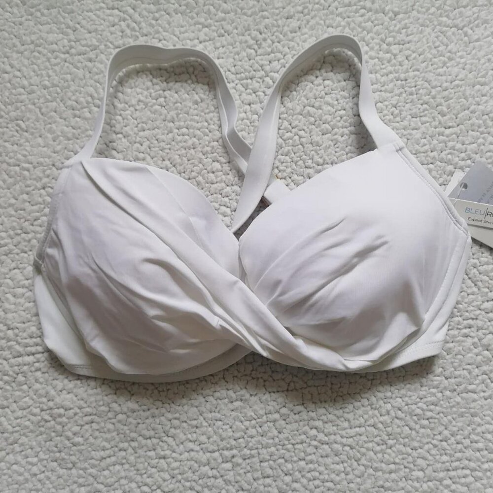 Bleu Rod Beattie Women’s Plunge Bikini Top In White, Size 36DD